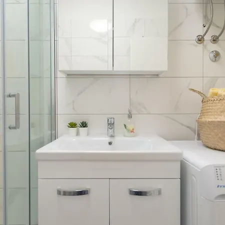 New In Town Center *