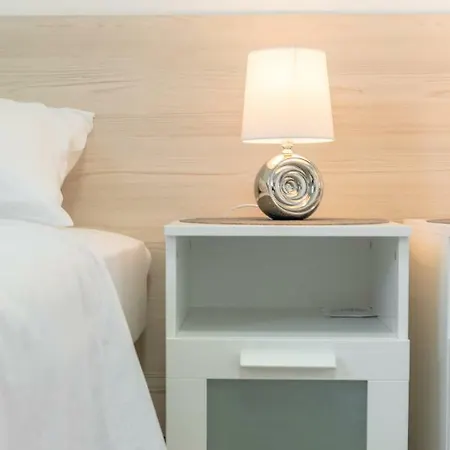 Appartement New In Town Center