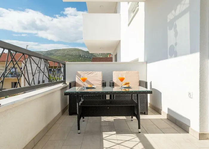 New In Town Center Appartement