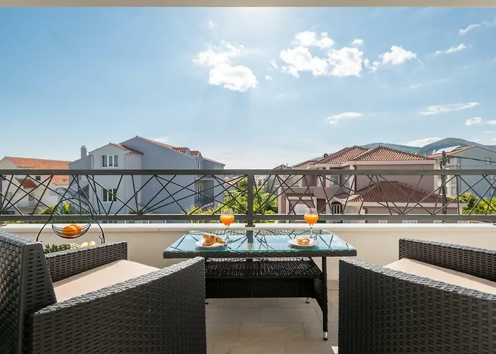 New In Town Center Trogir