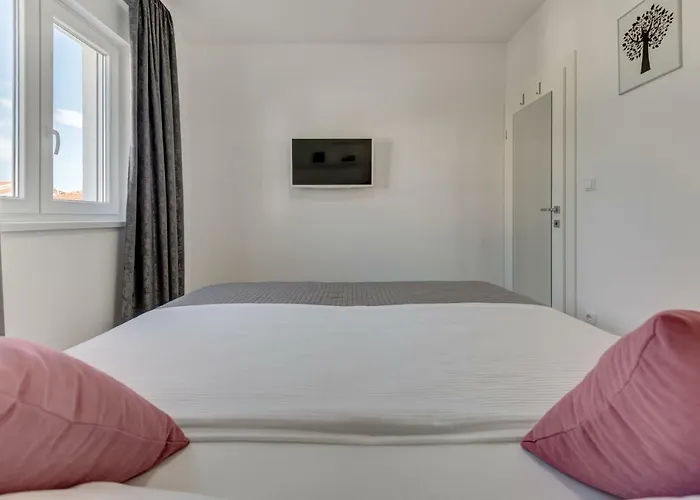 公寓 New In Town Center