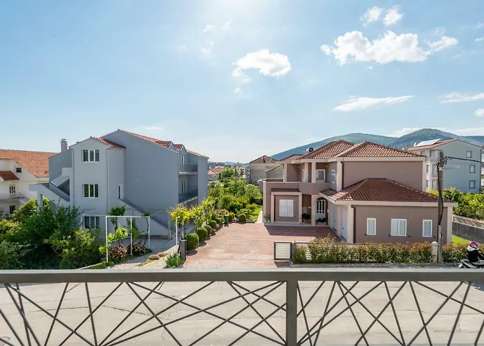 公寓 New In Town Center *