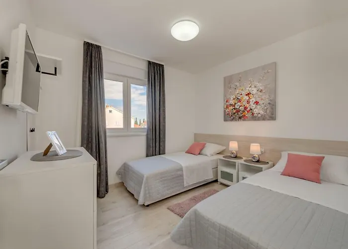 New In Town Center 公寓 特罗吉尔